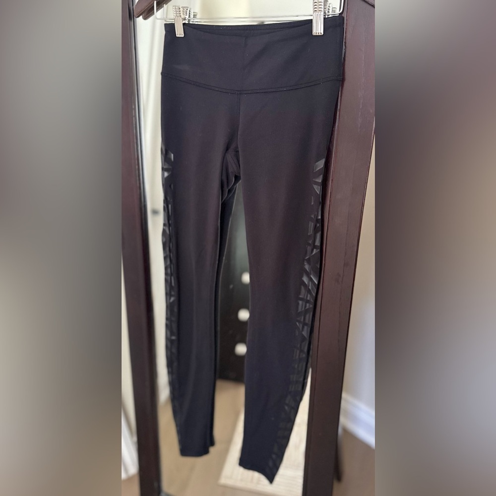 LULULEMON Black Leggings, 30” (US 4)